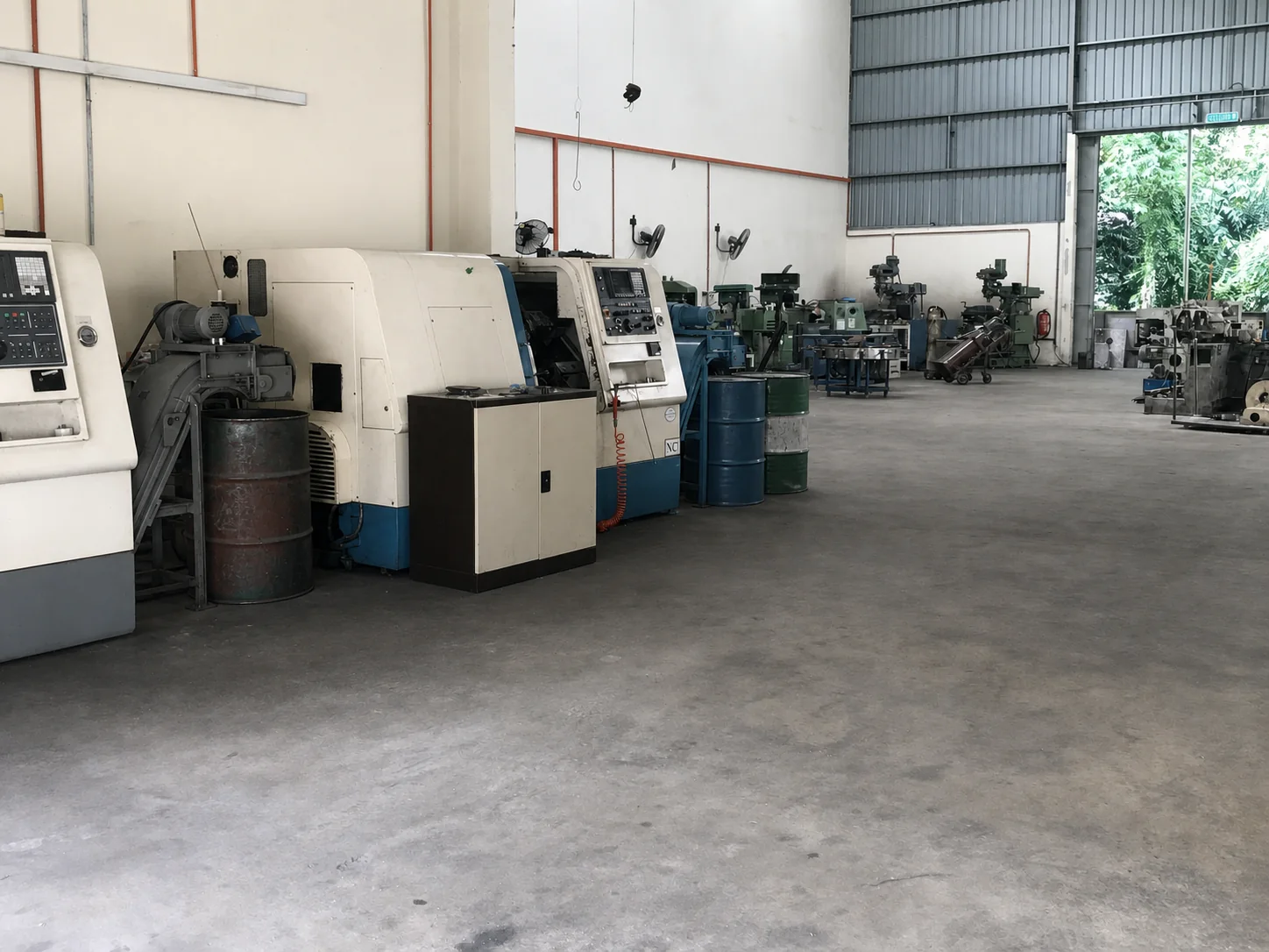 Overview of the Sun-Tech production floor